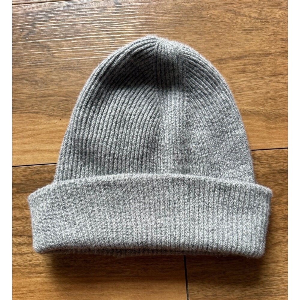 NWT J.Crew Heather Gray Wool Cashmere Blend Ribbed Beanie Hat One Size